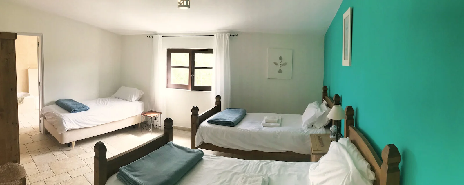 Yoga Retreat Center Rooms | Wolfs Yoga Retreats Portugal, Algarve