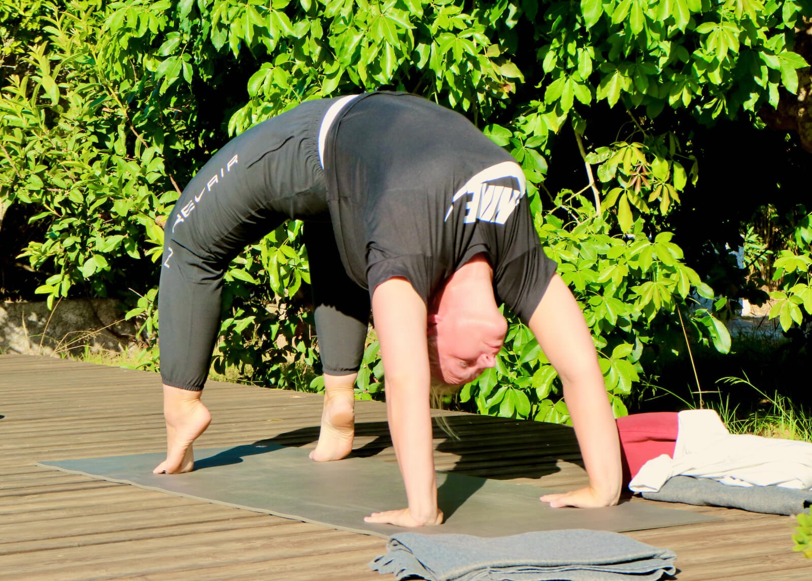 yoga-retreat-portugal-algarve-wolfs-july-bianca The Heart Retreat | June 29 2023