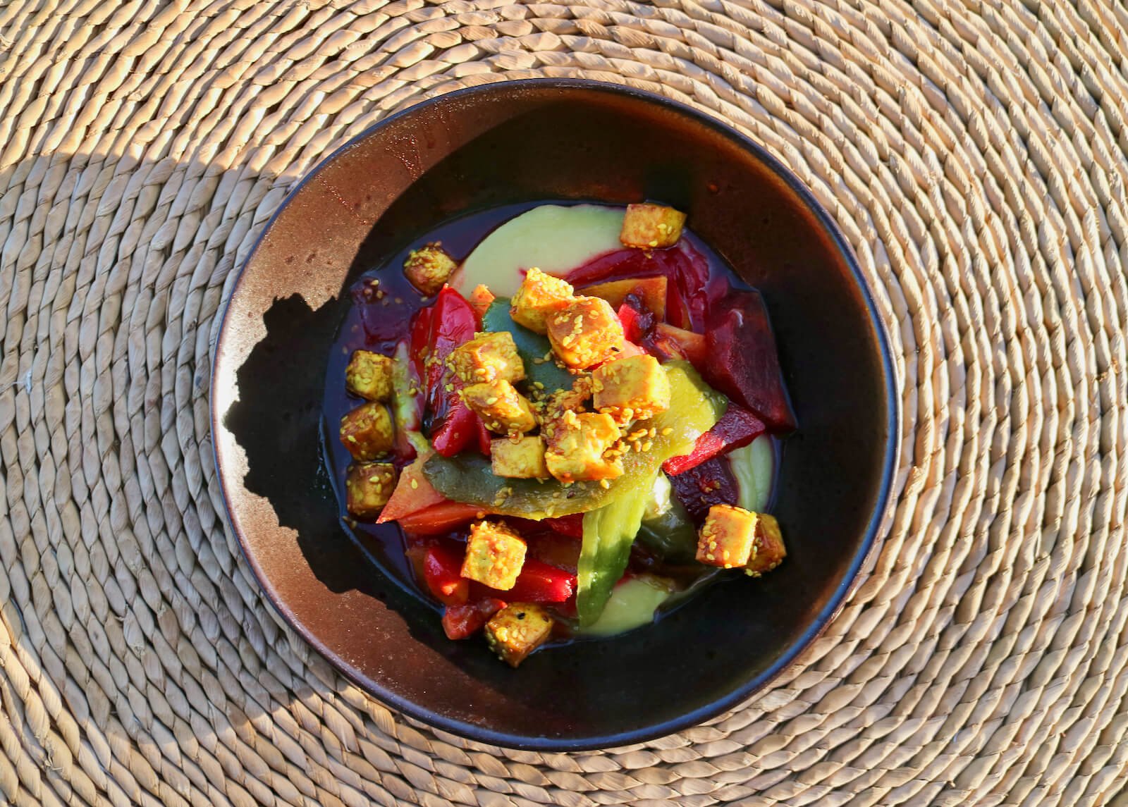 yoga-retreat-portugal-algarve-wolfs-july-dinner-2 The Heart Retreat | June 29 2023