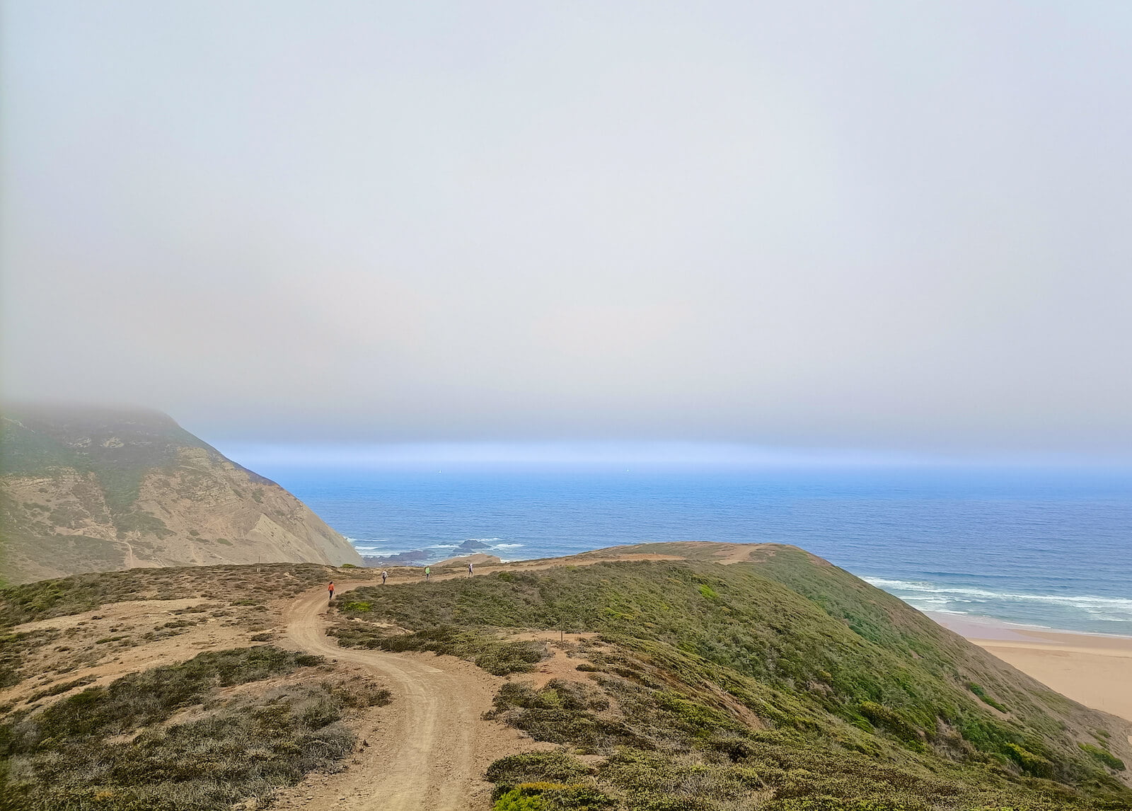 yoga-retreat-portugal-algarve-wolfs-july-meditation-walk The Heart Retreat | June 29 2023